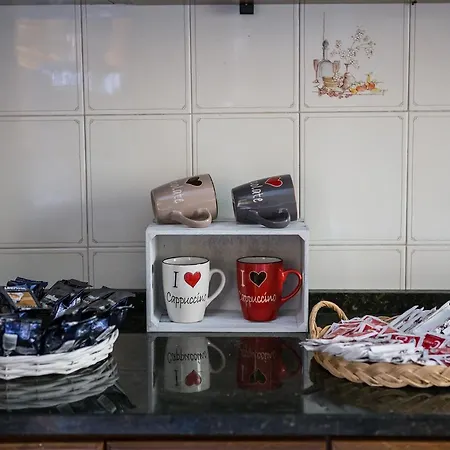 Alojamento de Acomodação e Pequeno-almoço La Casa Di Eolo *