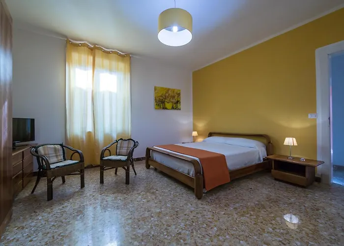 فندق مبيت وإفطار La Casa Di Eolo *