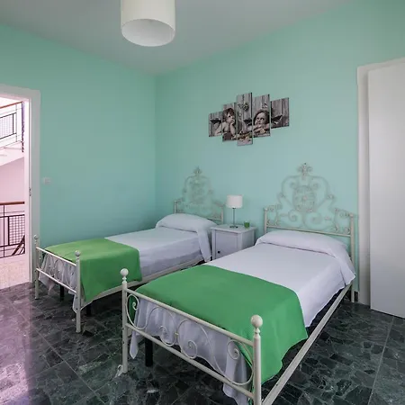 La Casa Di Eolo * Villa San Giovanni